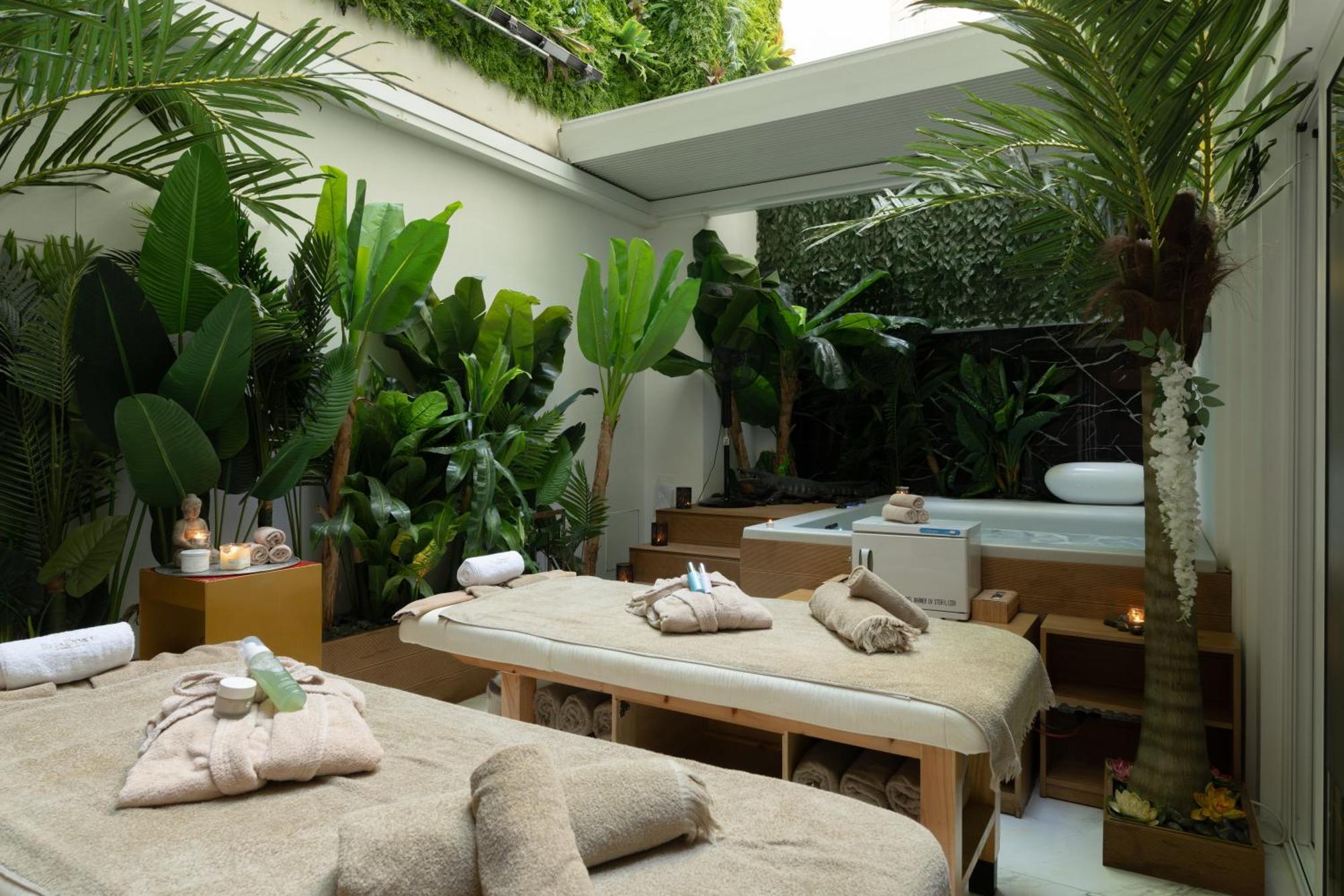 Elia Ermou Hotel 4*